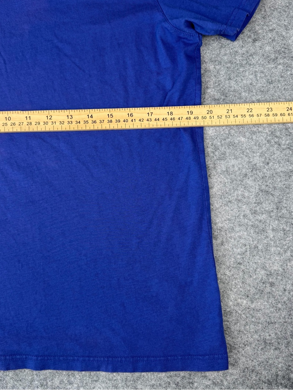 Ted Baker Slim Fit Crew Neck T‑Shirt Men’s 3 M Blue Contrast Trim – Flawed - Picture 7 of 7